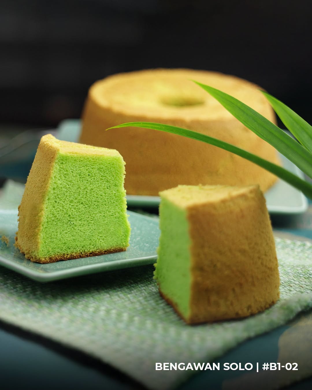 Bengawan Solo Pandan Chiffon Cake