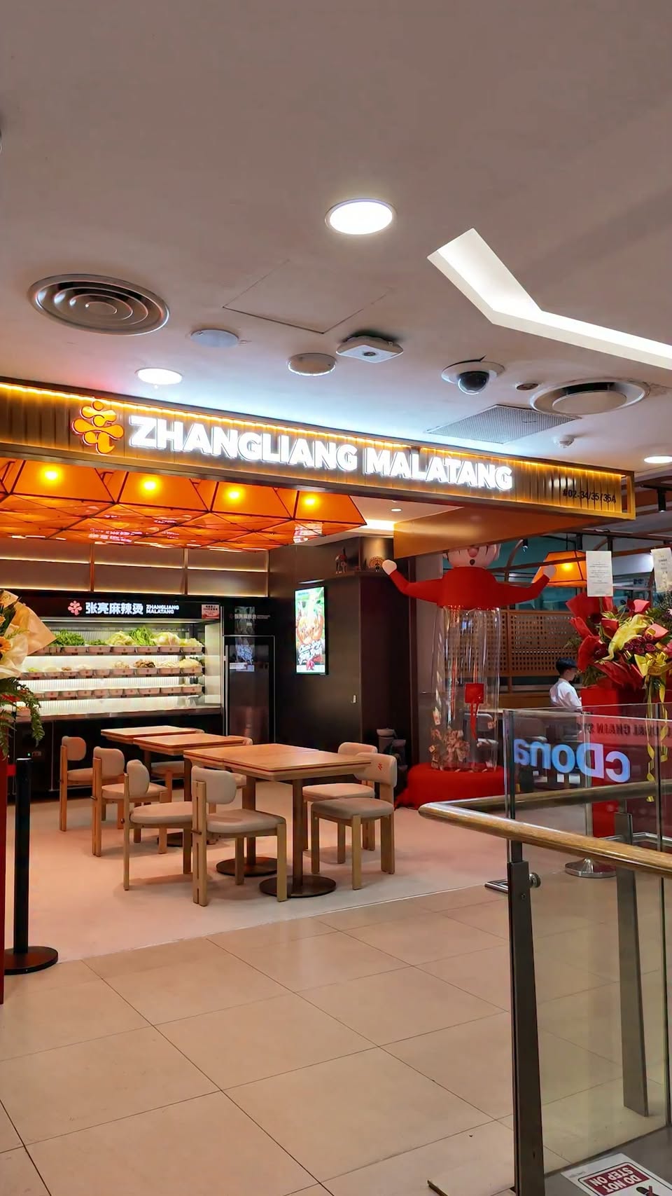 Zhang Liang MaLa Tang at Junction 8