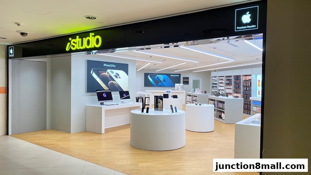 The entrance and interior of an iStudio Apple Premium Reseller store.